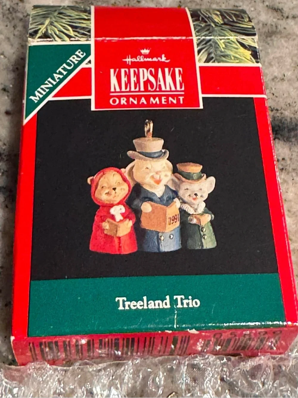 1991 vintage hallmark ornament